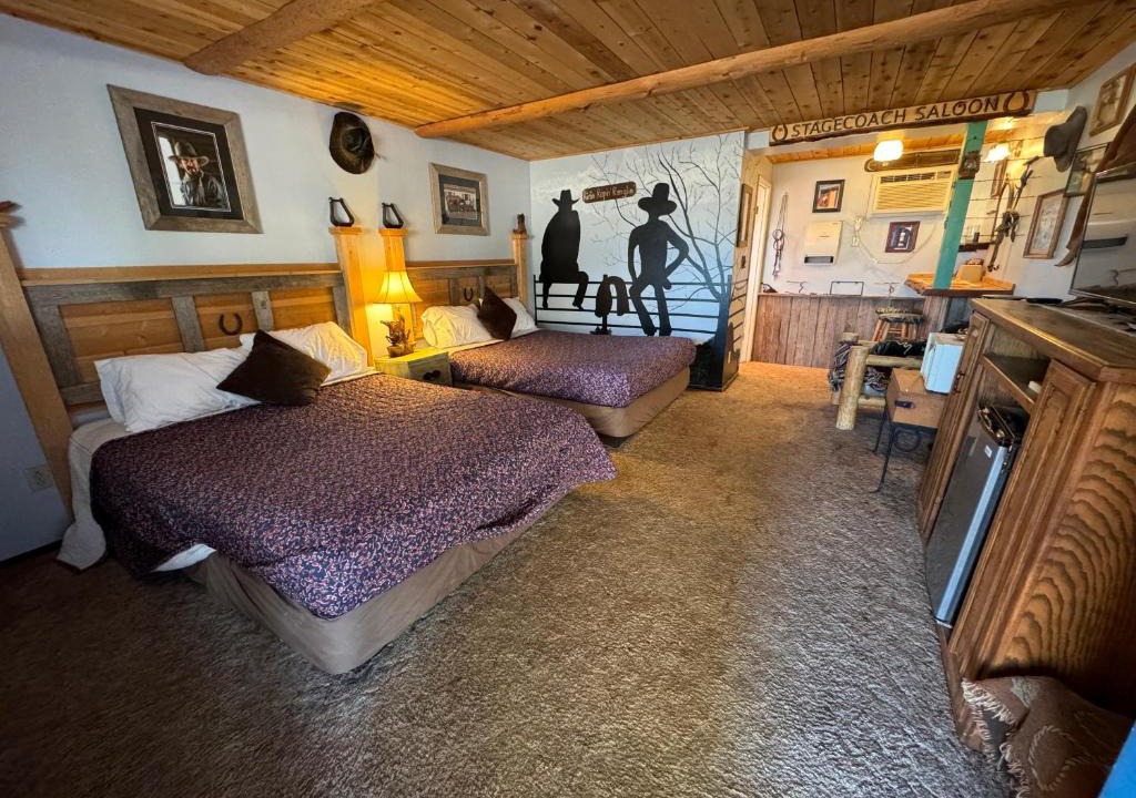 Seligman Hotel | Stagecoach 66 Motel by Capital O