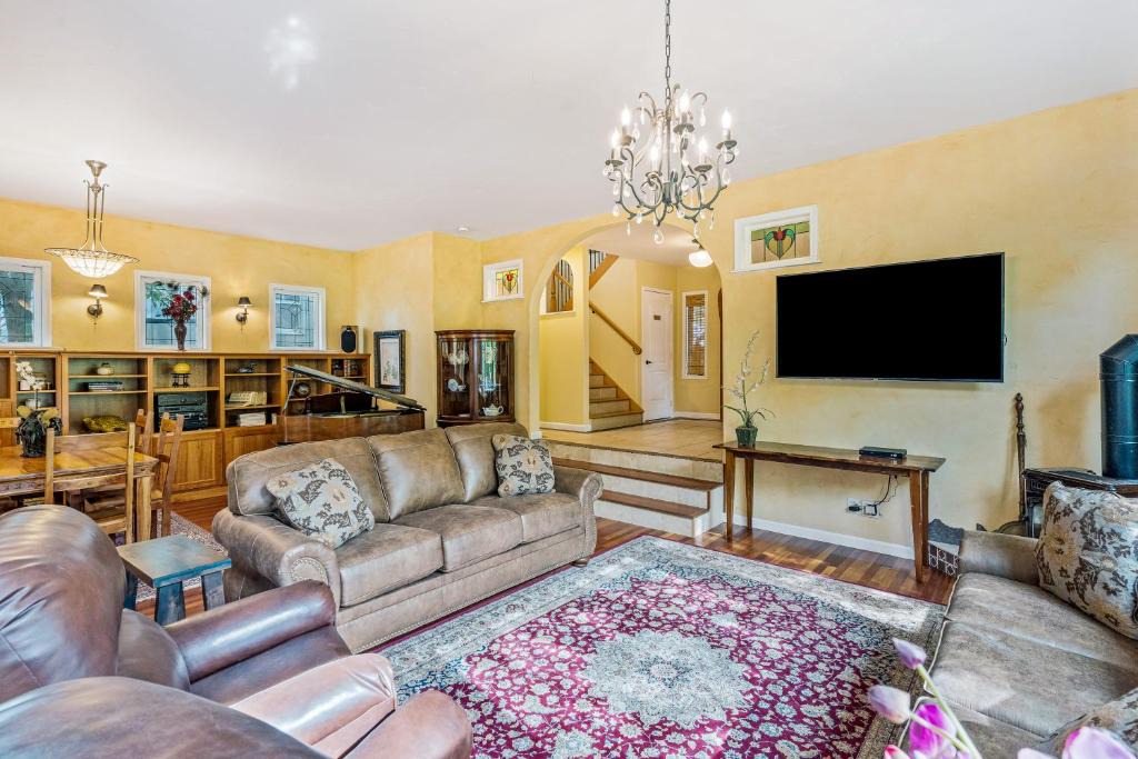 Old Town House | Steamboat Villa