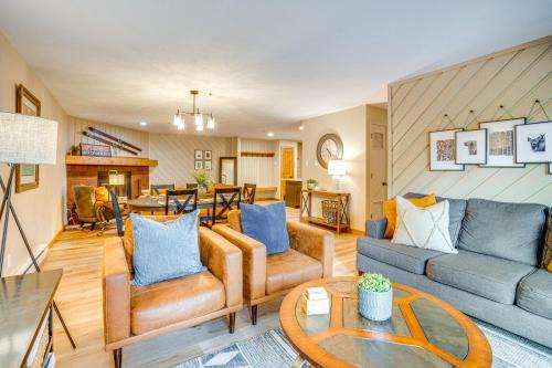 Historic District House | Steps to Chairlift: Breckenridge Condo w/Hot Tubs