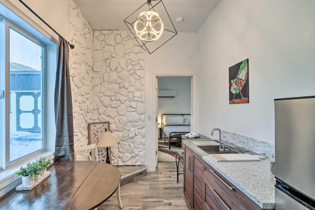 Altamont Apartment | Stylish Klamath Falls Unit < 1/2 Mi to OIT!