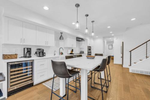 North Park City House | Stylish Park City Condo Walk to Slopes and Main St