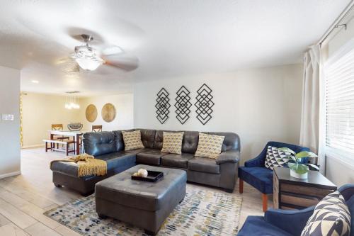 Paradise Valley Village House | Summer Lovin