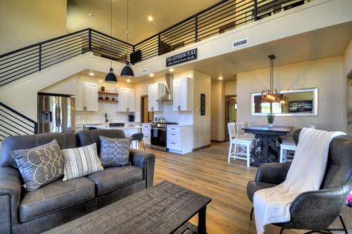 Red Lodge House | Summit Sky Retreat Red Lodge