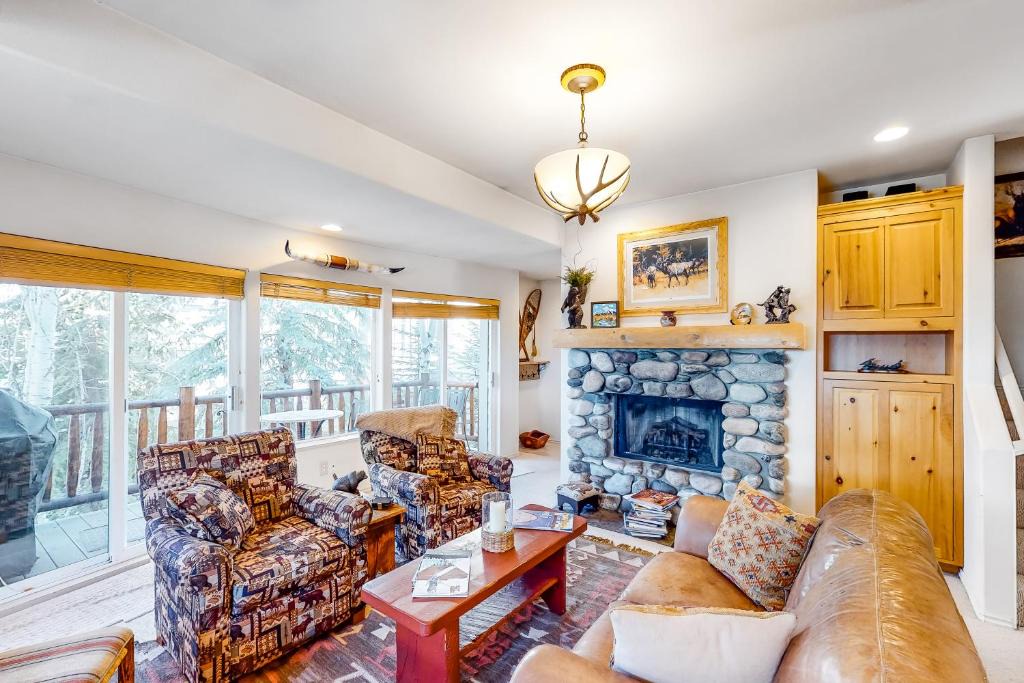 Ketchum House | Sun Bird Getaway at River Run
