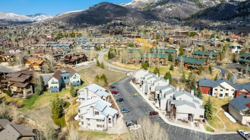 Steamboat Springs Hotel | Sunburst Condominiums