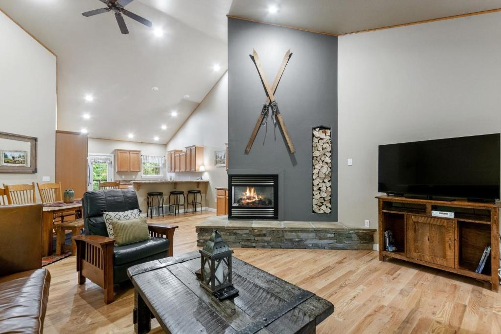 Whitefish House | Suncrest Hideaway