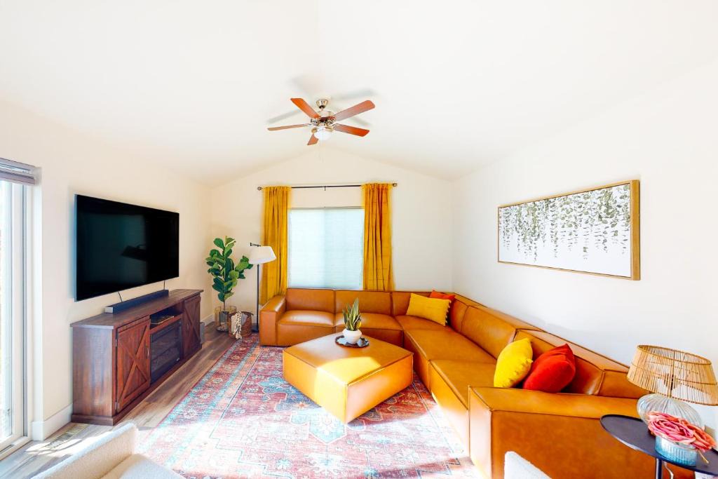 Bozeman House | Sunnyside Suite #1