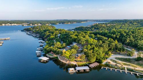 Osage Beach Resort | Sunset Beach Resort