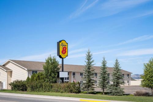 Lewistown Hotel | Super 8 by Wyndham Lewistown