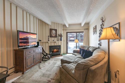 Frisco Apartment | Ten Mile Creek Condo: Downtown Frisco, Hot Tub