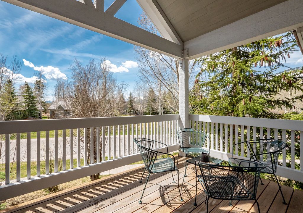 Teton Pines House | Teton Pines Luxury Townhome with Private Hot Tub!