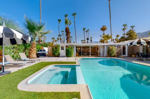 Twin Palms House | The Arrow of Twin Palms - Midcentury Alexander - 3505