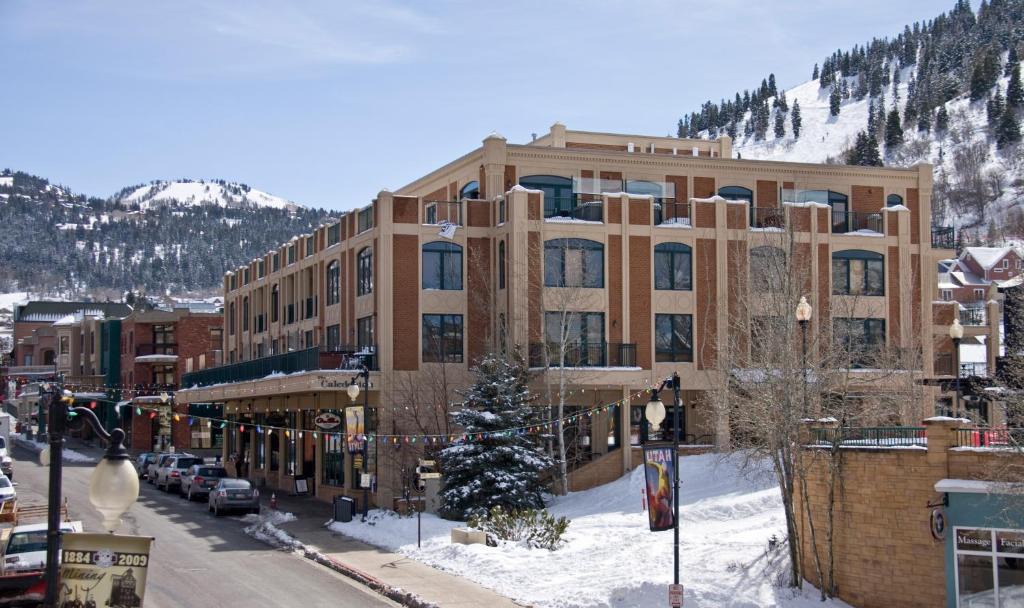 Downtown Park City Apartment | The Caledonian by All Seasons Resort Lodging