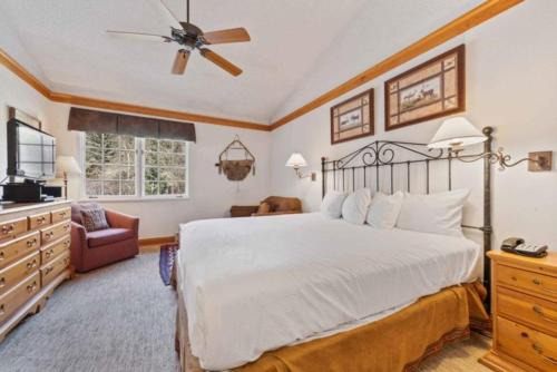 Beaver Creek Hotel | The Charter at Beaver Creek D415
