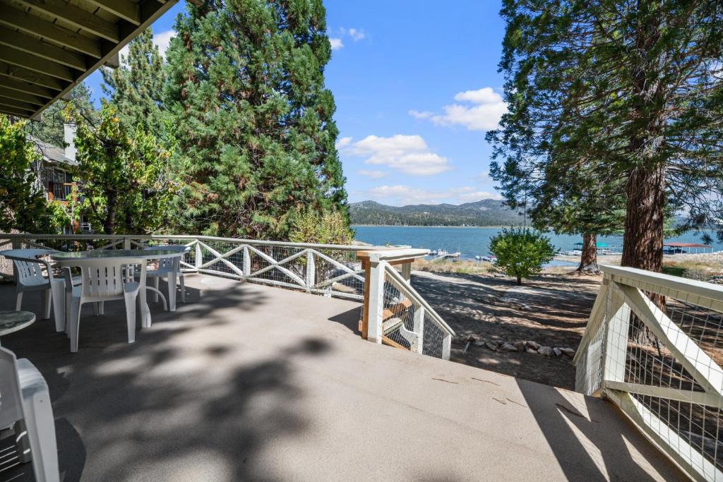 Big Bear Lake House | The Cottage at Sawmill Cove Lakefront