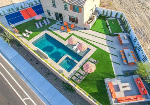 Coachella House | The Element - Pickle Ball, Mini Golf, Game Room