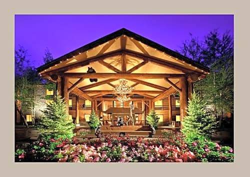 Jackson Hotel | The Lodge at Jackson Hole