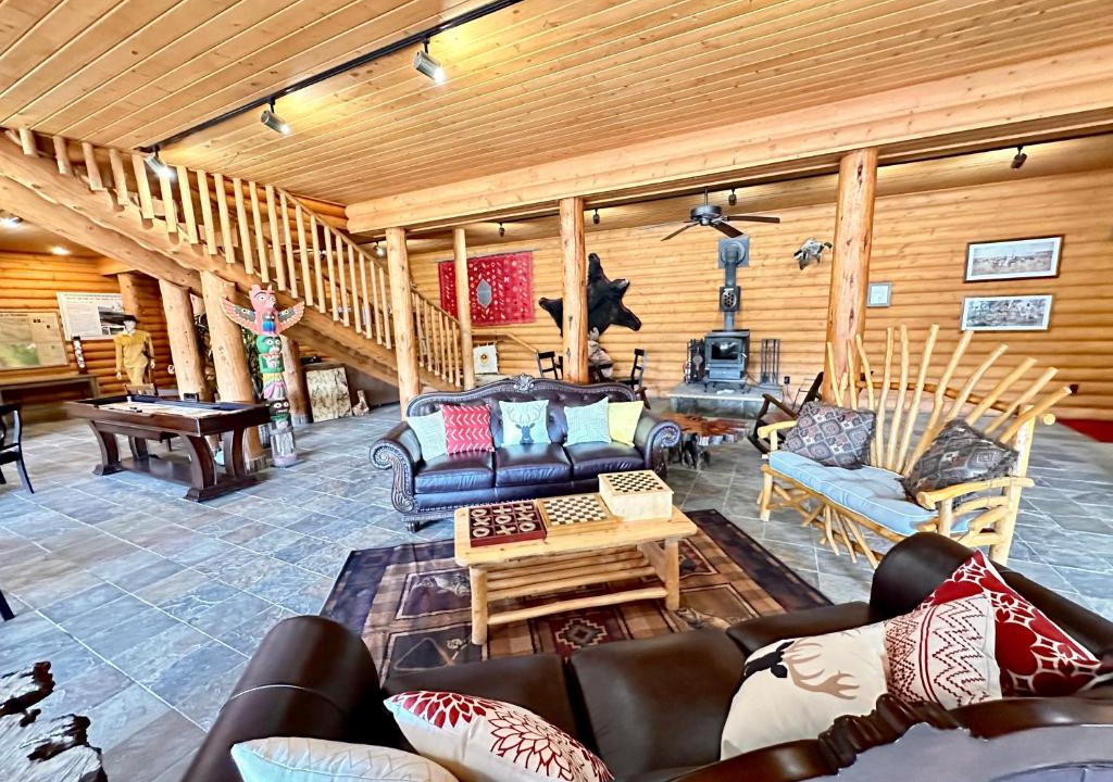 Lolo Cabin | The Lodge at Lolo Hot Springs