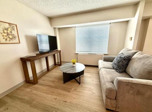North Central Omaha Apartment | The Millard at Modern Heights