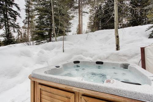Peak 8 House | The Pines 51 by Great Western Lodging