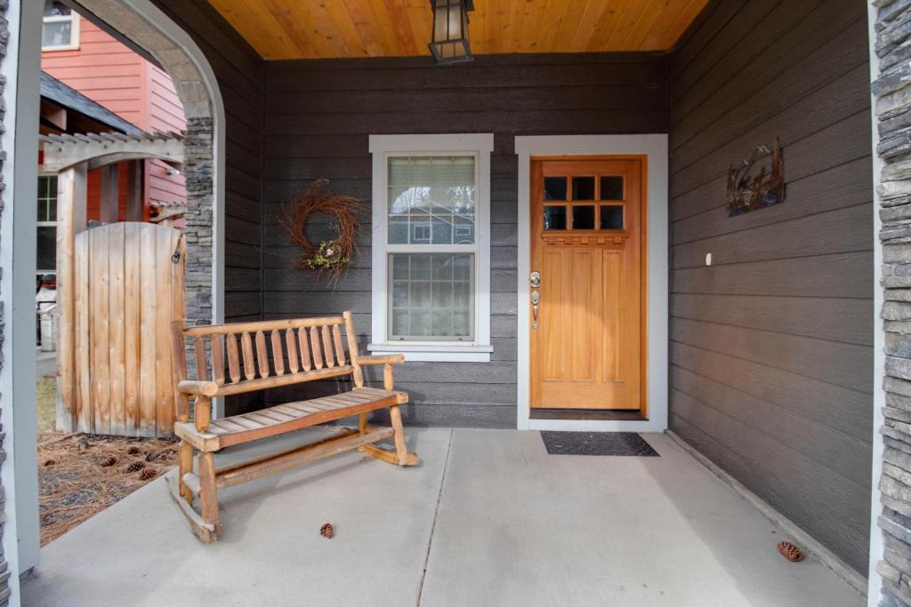 Sisters House | The Quails Nest