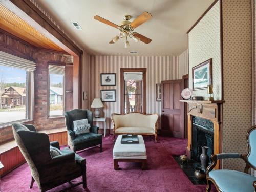 Leadville House | The Red Brick House