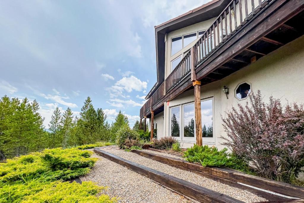 Grand Lake House | The Retreat at Grand Lake