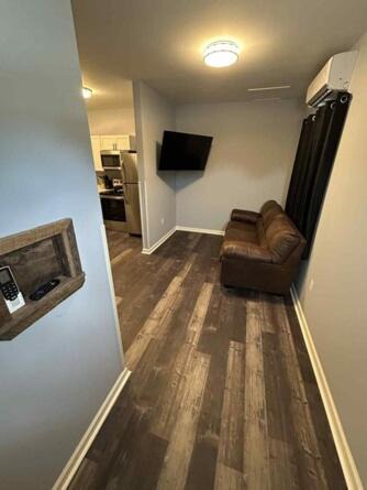 Renick Apartment | The Rustic Railroad Studio