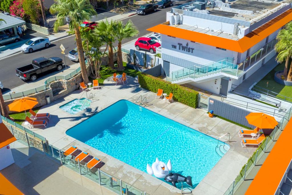 Uptown Design District Hotel | The Twist Palm Springs