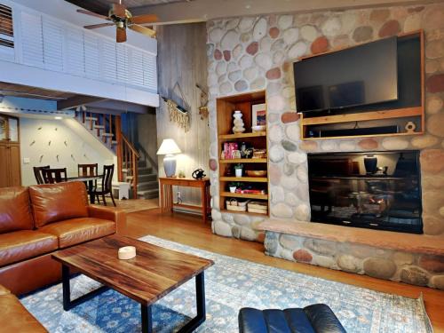 Snowmass Village House | Timberline Condominiums 1 Bedroom plus Loft Deluxe Unit A3F