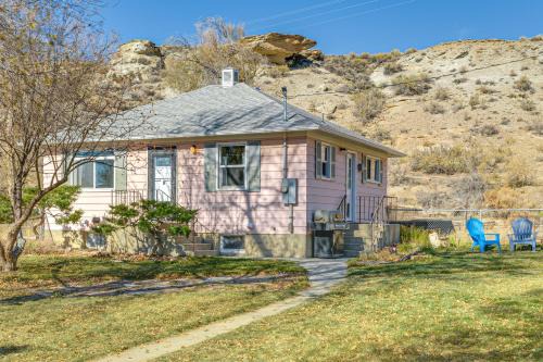Rock Springs House | Trail Access On-Site! Scenic Rock Springs Getaway