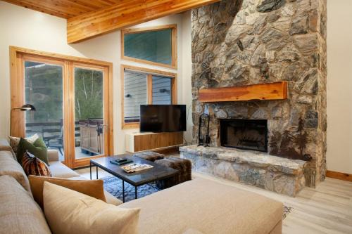 Deer Valley Apartment | Trail's End Lodge at Deer Valley Resort - Four Bedroom Residence with Space #504