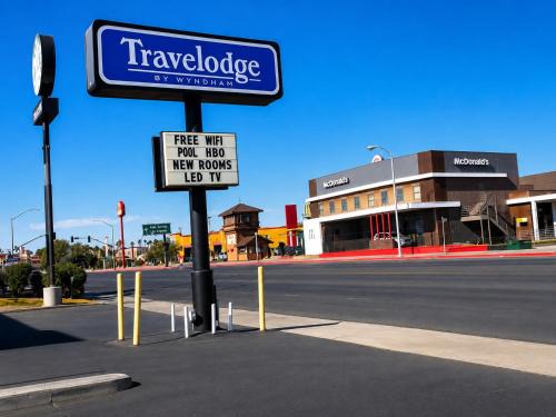 Barstow Hotel | Travelodge by Wyndham Barstow