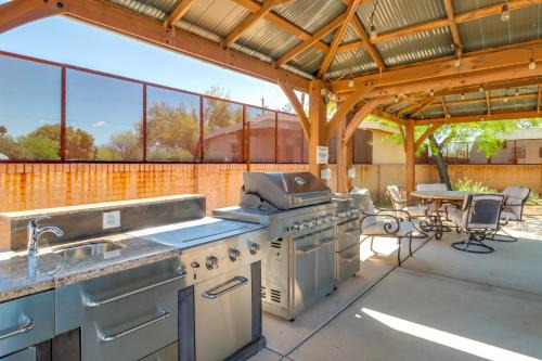 Tucson House | Tucson Casita w/Shared Swim Spa, Close to Hiking!