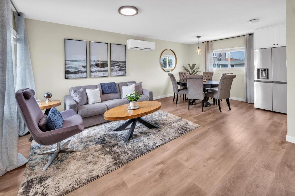 South Oceanside House | Ultimate Oceanside Retreat | Tower 9 Across from the Beach
