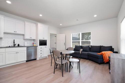 Tulsa House | Unique Connected Two Side Home for Groups!