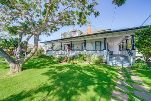 Carpinteria Apartment | Victorian Carpinteria Apartment < 1 Mi to Beach!