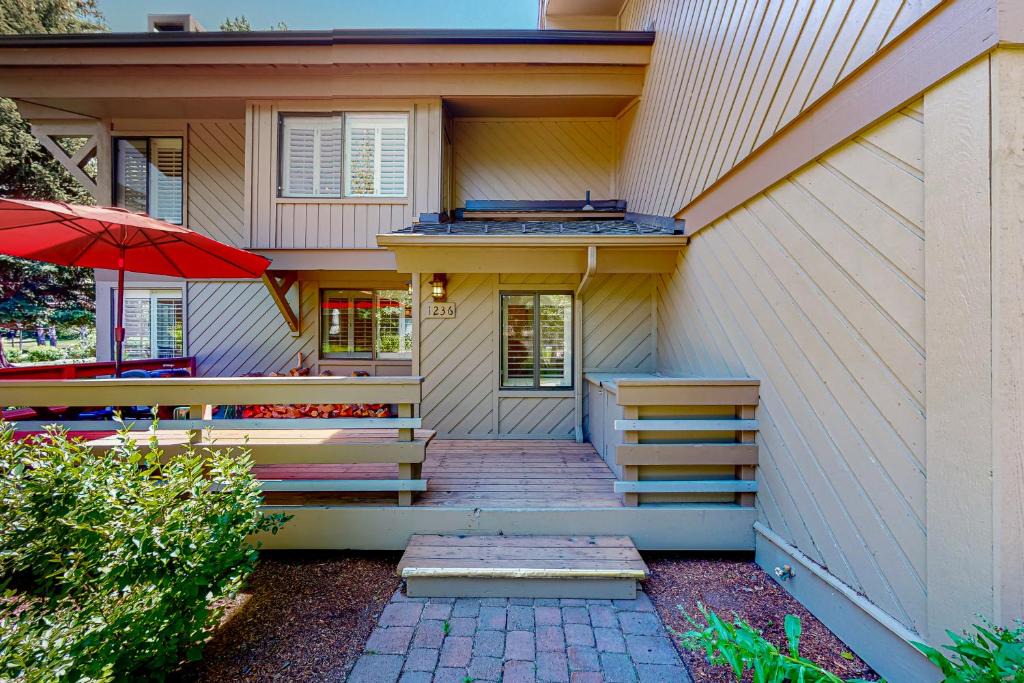 Sun Valley Apartment | Villager Retreat