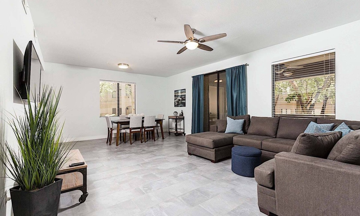 North Scottsdale House | Villages North Condo - A Luxury Scottsdale Condo | Pool, Tennis & More!