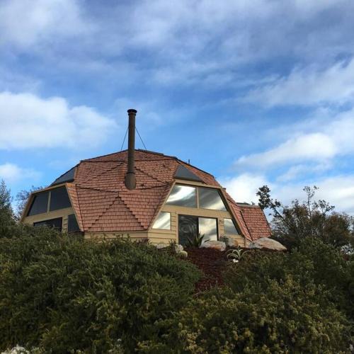 Paso Robles House | Vineyard View Dome House