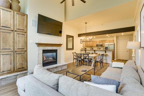 Edwards House | Walk to Lift: Arrowhead Ski Condo w/Pool Access!