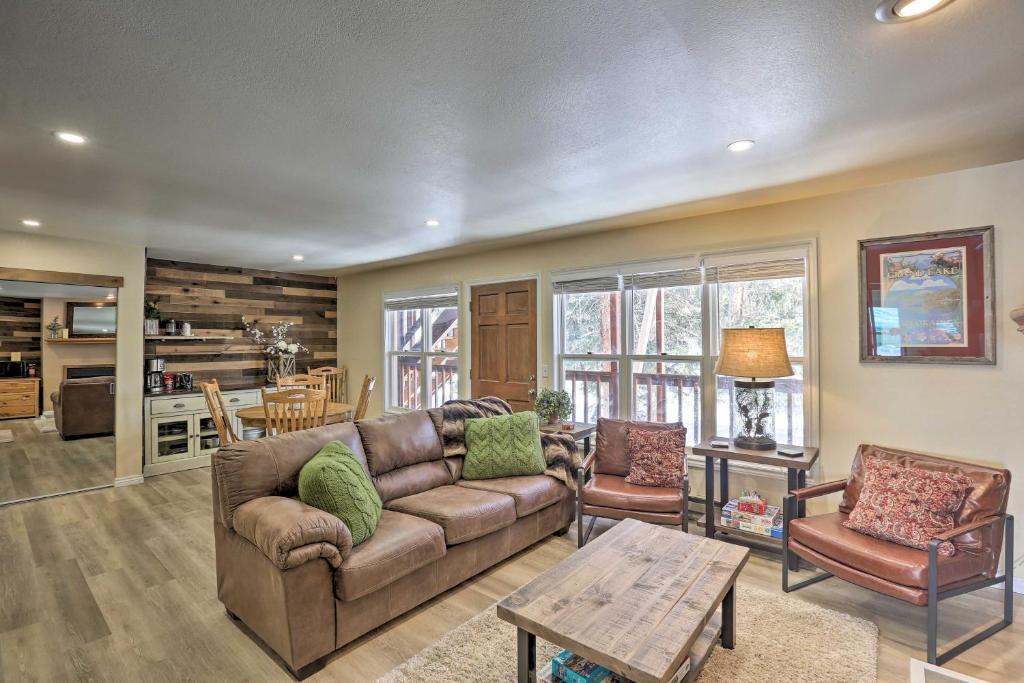 Grand Lake House | Walk to Marina: Rustic Grand Lake Retreat!