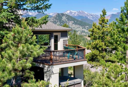 Windcliff Estates House | Wanderlust Vacation Home at Windcliff