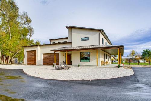 Taylorsville Apartment | Wasatch Ski Base w/Mtn Views: Families Welcome!
