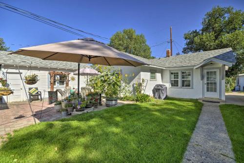 Cody House | Well-equipped Cody Cottage: 2 Miles to Cody Rodeo!