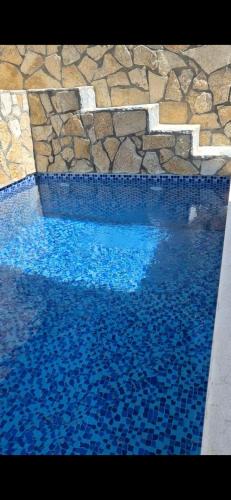 Dobra Voda Apartment | White Apartman
