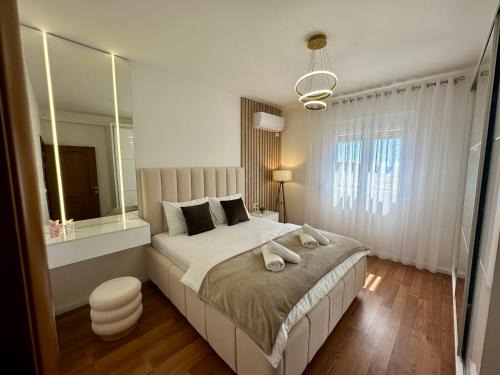 Ulcinj Villa | White Hill