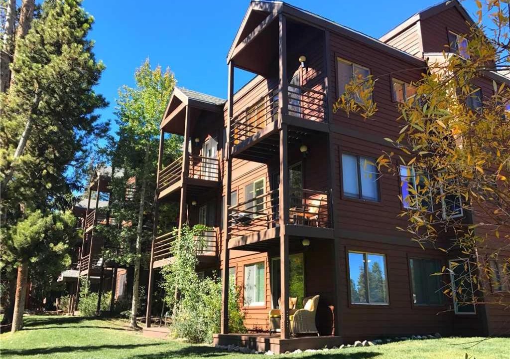 Four O'Clock House | Wildwood Suites 305 (Condo)