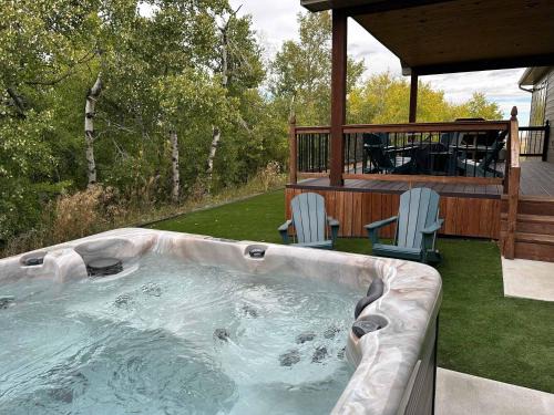 Red Lodge House | Willow Creek Hideaway
