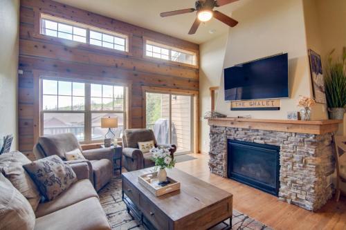 Rendezvous House | Winter Park Chalet w/Hot Tub + Free Shuttle!